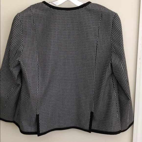 Talbots jacket - Picture 4 of 4